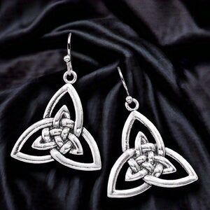 Silver Celtic Knot Earrings